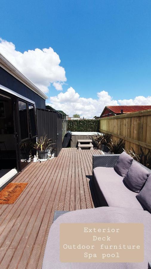 Rotoruas Tiny Gem Bnb With Spa Exterior photo